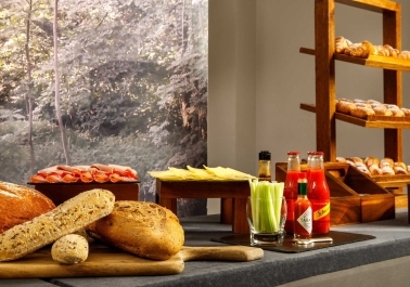 Savoring Gloucestershire: Culinary Delights at Bowden Hall’s Restaurant sidebar image